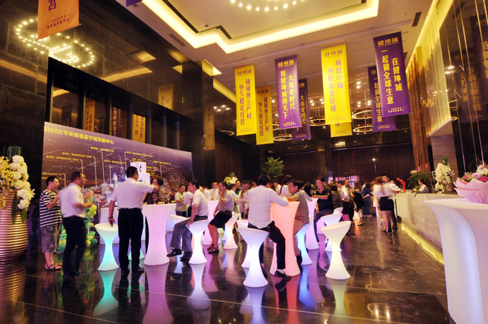 一場高端的酒會(huì)活動(dòng)策劃方案要怎么做？